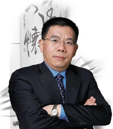 全國人大代表、廣西柳工集團(tuán)有限公司董事長、黨委書記曾光安