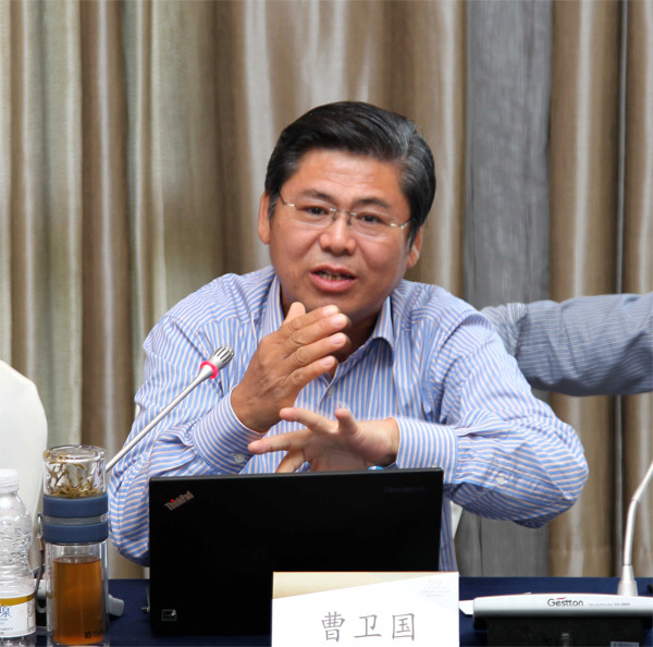曹衛(wèi)國表示，從代理商售后服務商業(yè)模式1.0版本到4.0版本，企業(yè)始終在不斷尋求利潤與客戶滿意度之間的平衡，中小代理商要綜合考量各方面成本，尋求最優(yōu)選擇。