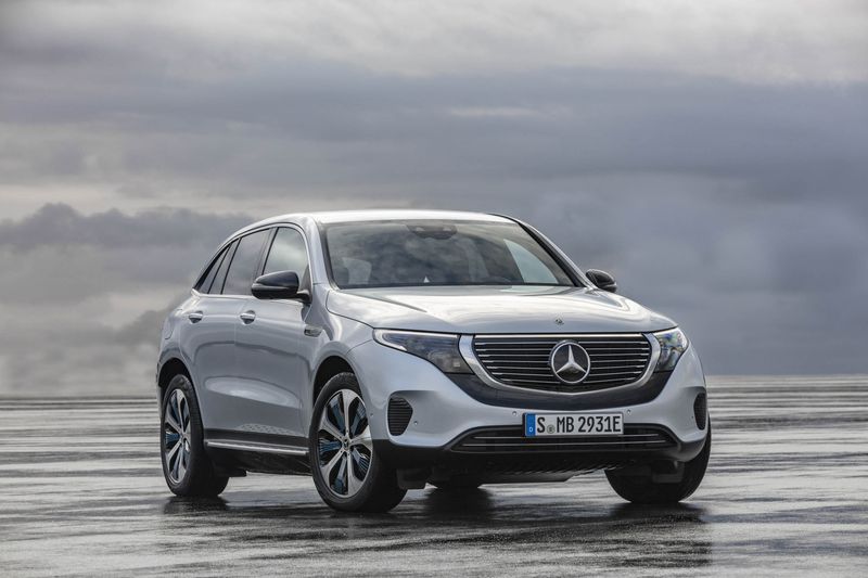 奔馳推出首款純電動SUV 戴姆勒稱All in電動車