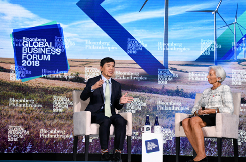 李彥宏對話拉加德：互聯(lián)網(wǎng)是前菜 AI才是主菜
