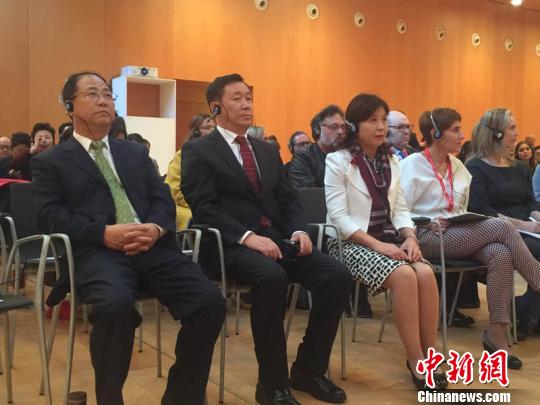 納瓦拉官方在其“國際日”活動中邀請甘肅為主賓，體現(xiàn)了兩省區(qū)合作關(guān)系。同時，也是近年來甘肅國有和和民營企業(yè)家在歐洲參加規(guī)模較大的經(jīng)貿(mào)務(wù)實性合作?！『钪拘?攝