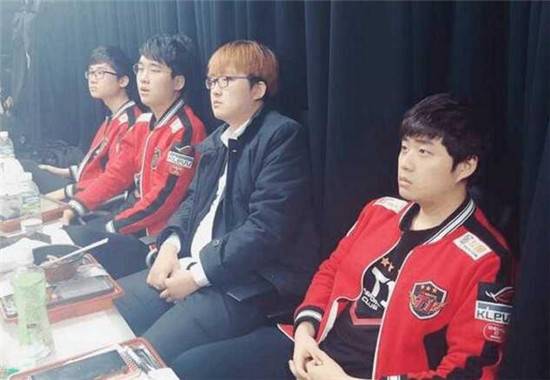 LOL最新全球戰(zhàn)隊實力排名 LPL三隊入選前十