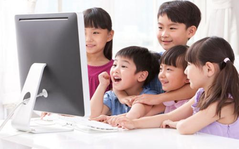 構(gòu)建朝陽教育：校益寶聯(lián)動(dòng)幸福泉，同心一力