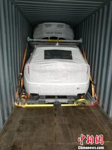 “成都造”汽車整車首次通過中歐班列對(duì)外出口