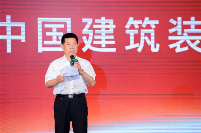 中裝協(xié)副會(huì)長(zhǎng)田思明