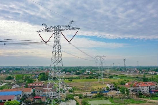 常益長高鐵首條500kV直流輸電線路完成遷改