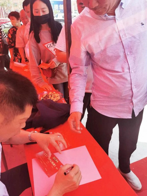 高鐵站上再刮晉成風(fēng)，建陶老字號火力全開贏戰(zhàn)“后疫情時代”