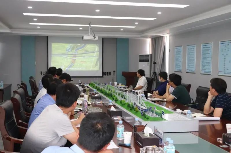 引江濟淮引起京九鐵路改建工程便線順利通過驗收