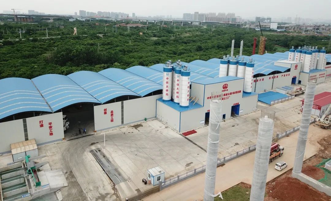 建設(shè)中的武大高速公路項目