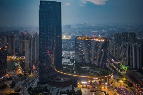匯景控股公布正面盈利預(yù)告，2020年中期溢利大幅增加最少40%