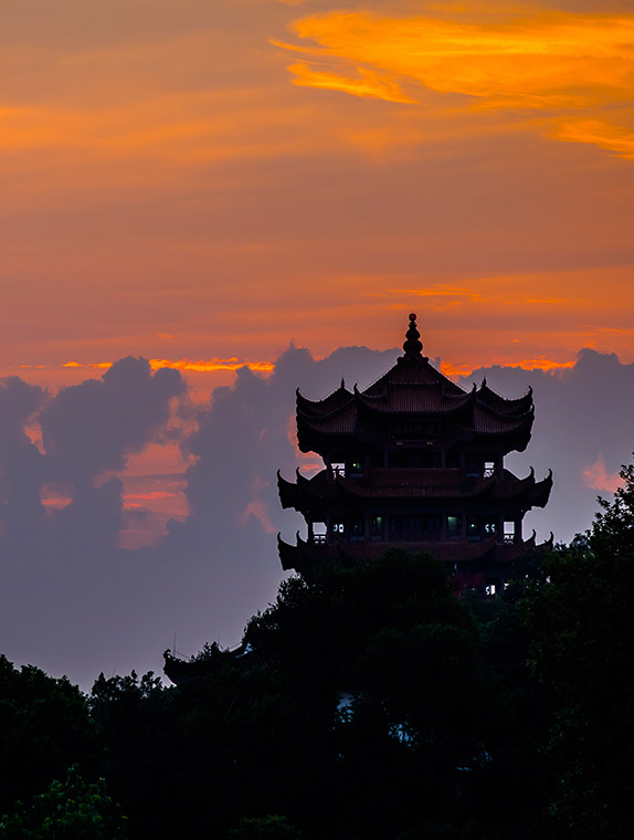 黃鶴樓圖片（黃鶴樓網(wǎng)站）